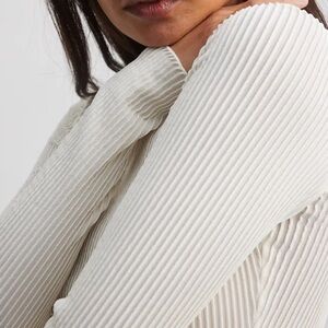 NA-KD Off-White Boat Neck Long Sleeve Top